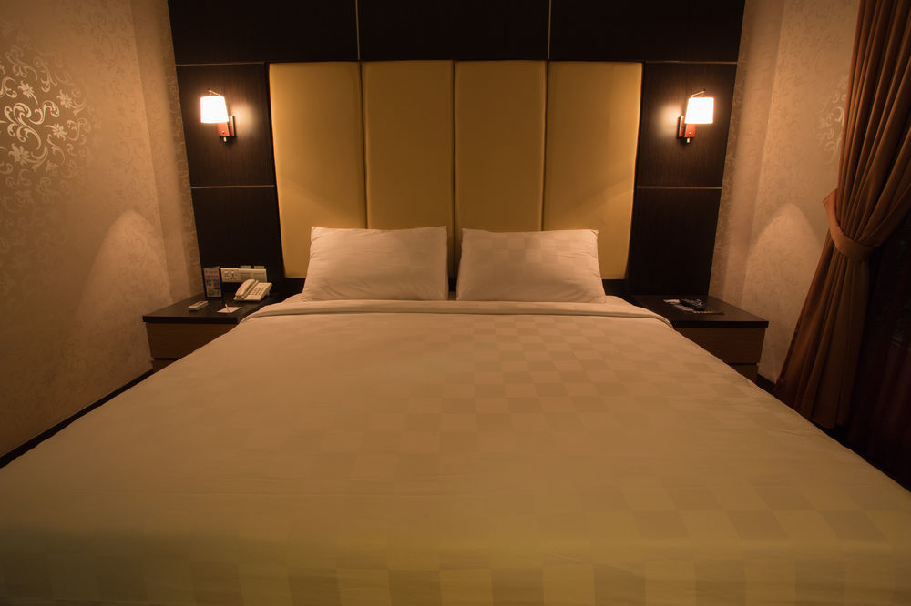 Comforta Hotel Tanjung Pinang Luaran gambar